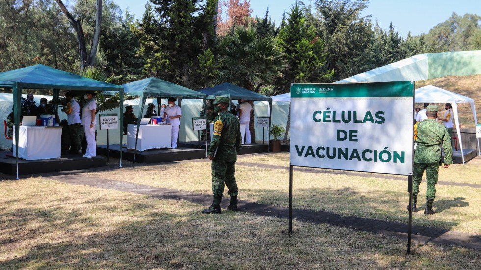 vacunacion-puesto-covid